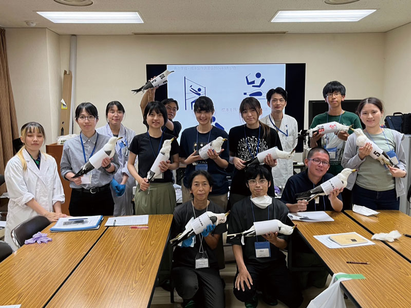 写真：「鳥の学校」参加者のみなさん